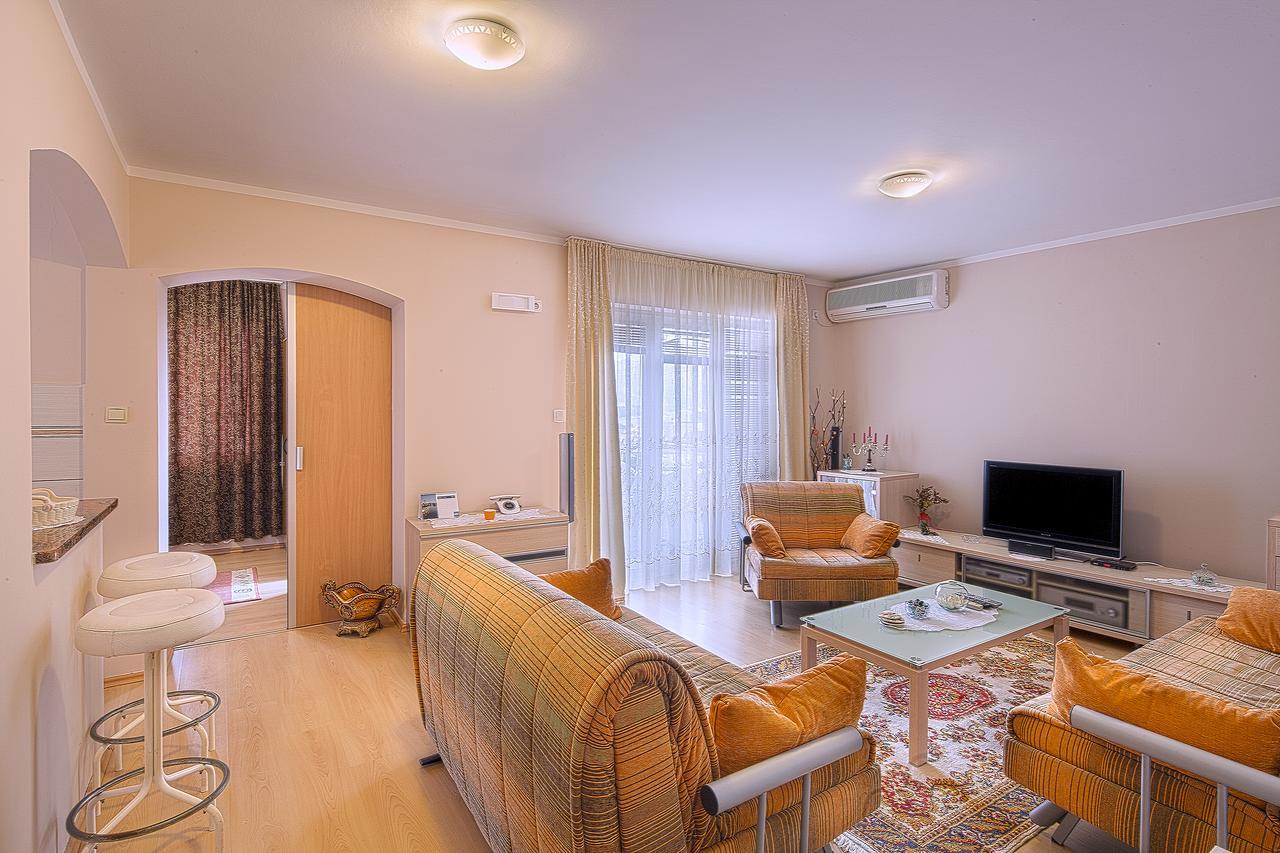 Apartmani Zeljko Vujovic Будва Екстер'єр фото