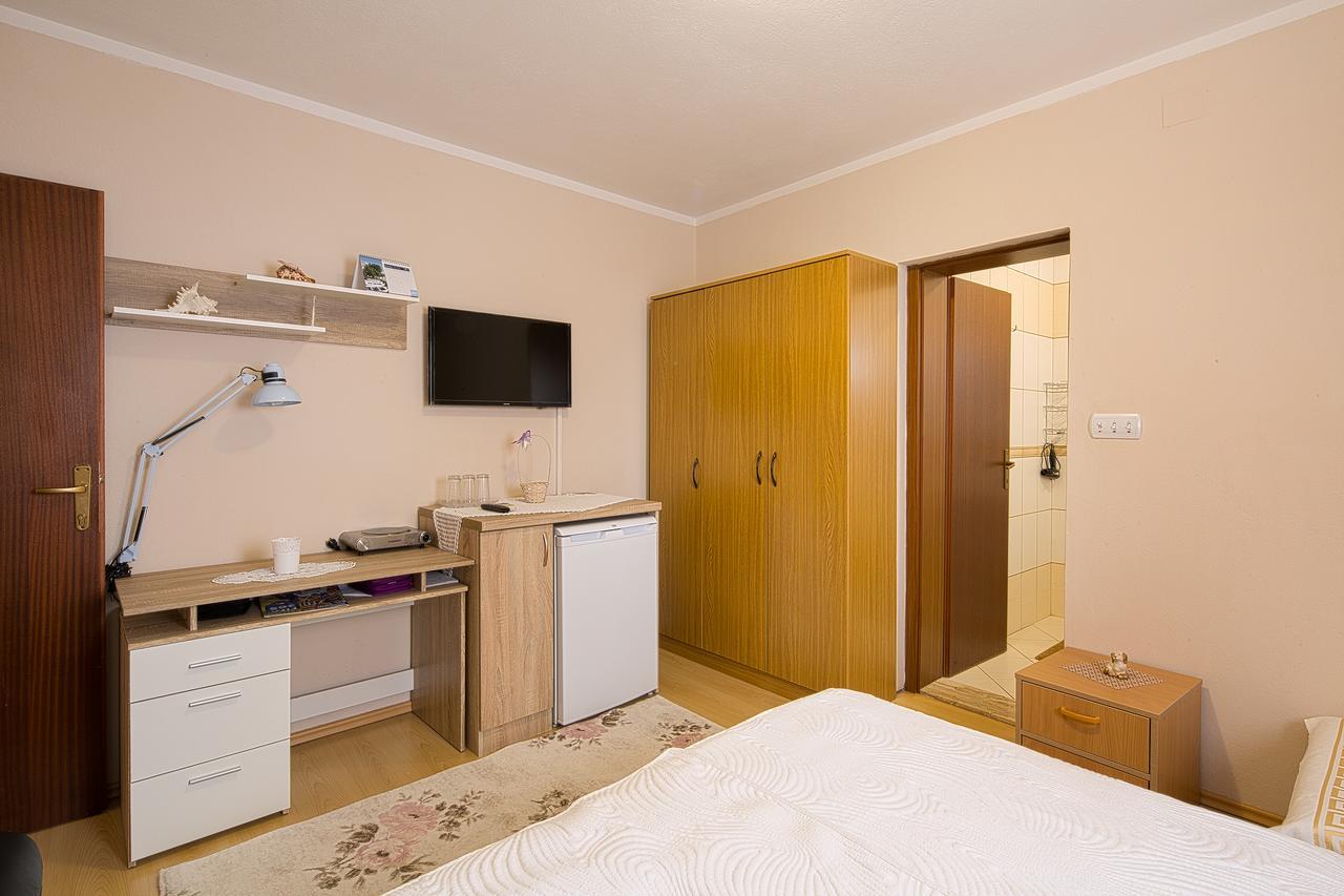Apartmani Zeljko Vujovic Будва Екстер'єр фото